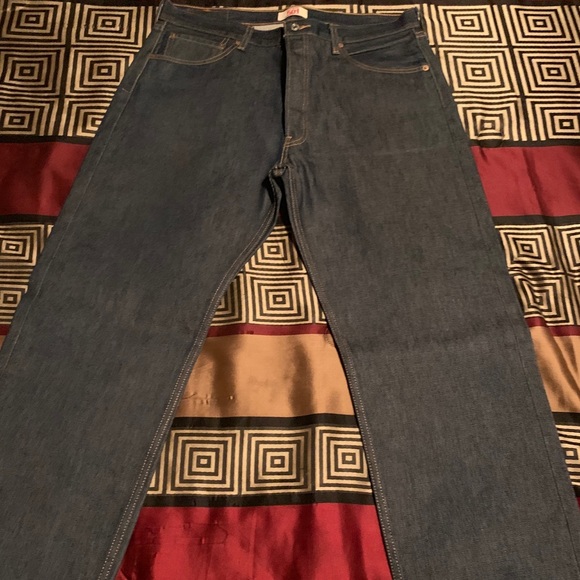 Levi 501 Jeans - Picture 2 of 3
